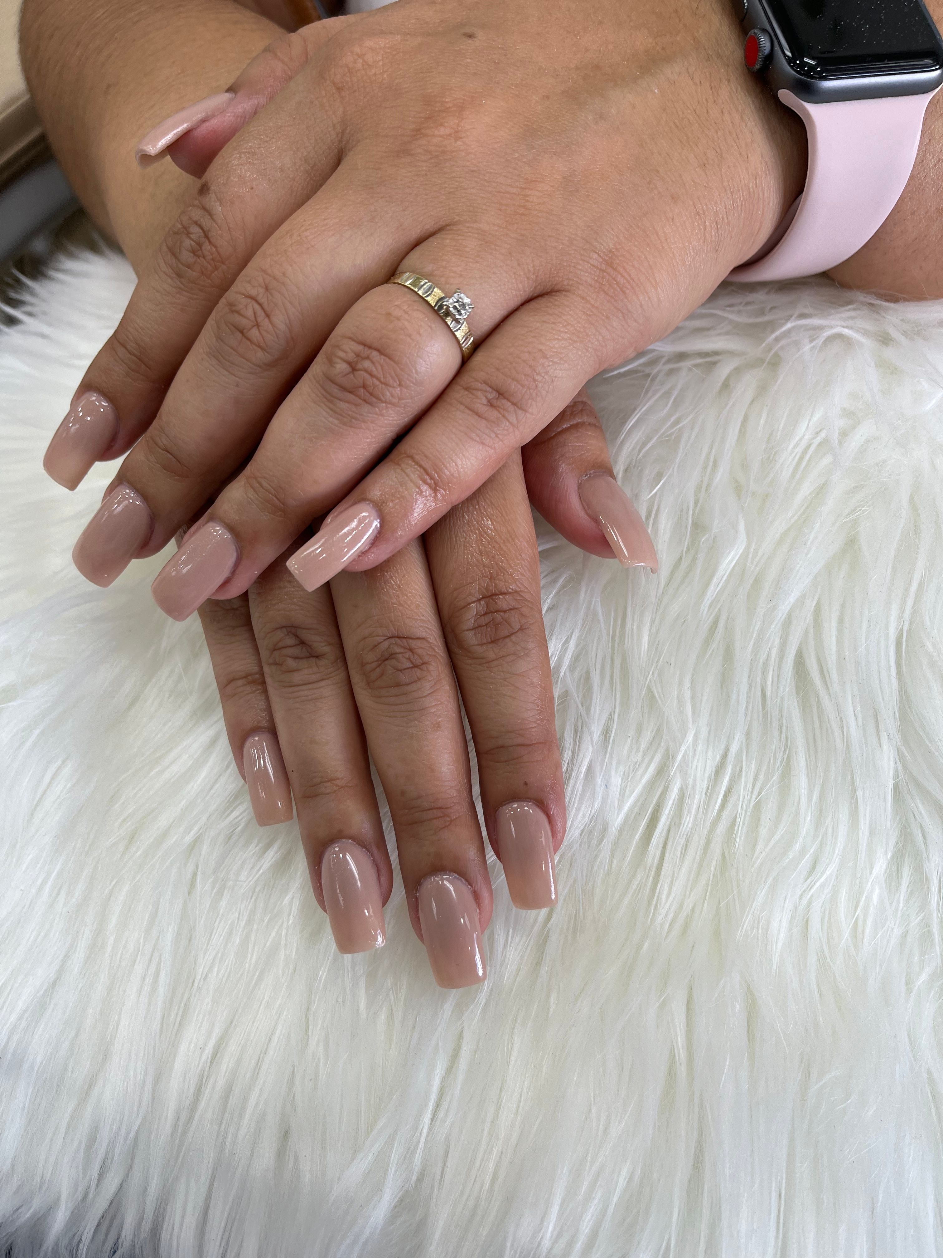 Nude pink square nails
